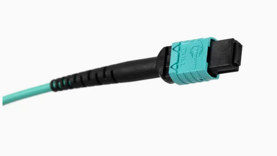 Kompatybilny z MTP kabl optyczny MPO do MPO dla Qsfp+Transceiverów łączności 5g typu B