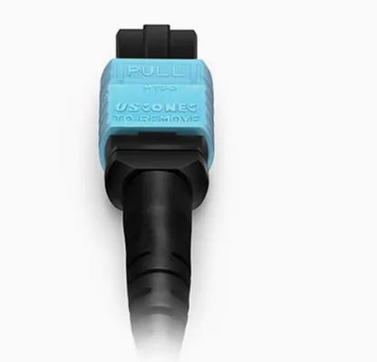 Włókno optyczne FTTH Patch Cord Trunk Cable PVC Material Panel MPO Fiber Cable