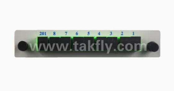 1*8 Jednorazowy tryb G657A1 Włókno Kaseta Typ LGX PLC Splitter z łącznikiem Sc/APC Wysoka niezawodność i stabilność