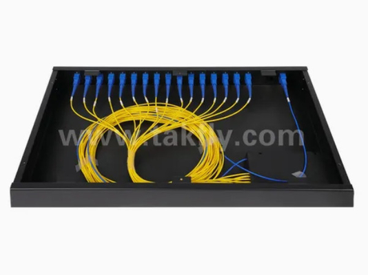 Gpon Epon 32 Port Rack Mount Fiber Optical Splitter Sc/APC Connector Wysoka niezawodność i stabilność