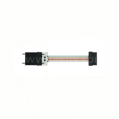 MT-Mini Multicore Fiber Optic Patch Cord Wracająca strata MM/PC 20dB/SM/APC 60dB dla sieci