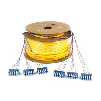 Wcześniej zakończony patchcord 36Cores SC-SC Fiber Optic Breakout Drop Cable dla Telekom Data Center