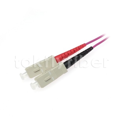 Dwustronny kabel światłowodowy OM4 LSZH Fioletowa kurtka SC do SC 3,0 mm 850 nm