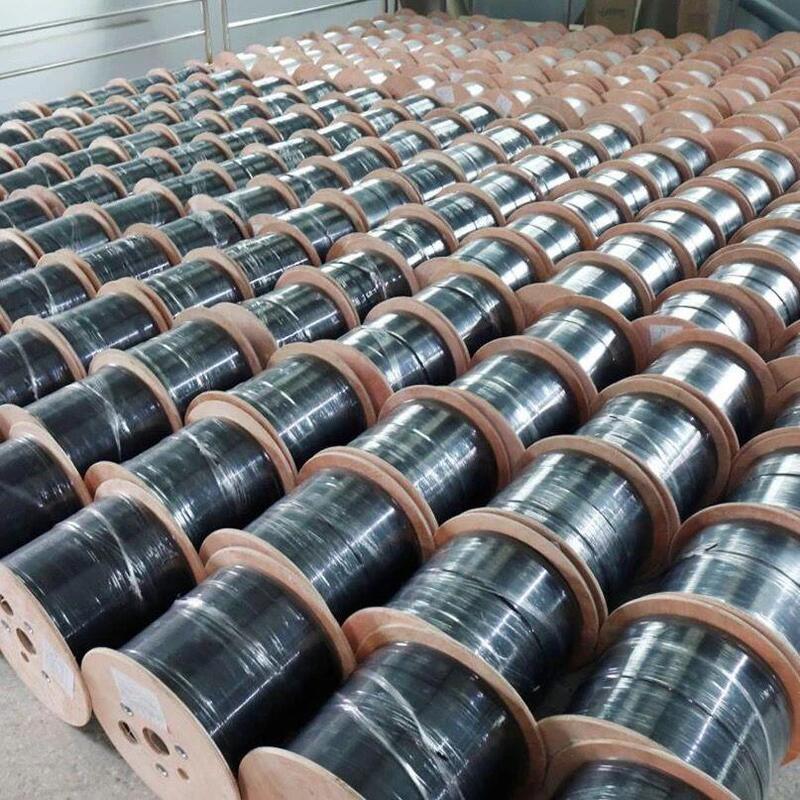 SC/APC FTTH Drop Cable Pigtail z G657A1 Fiber i LSZH Black Jacket dla niezawodnej łączności