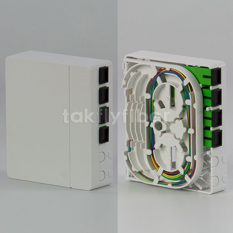 4-portowa naścienna skrzynka przyłączeniowa FTTH z adapterem SC Pigtail